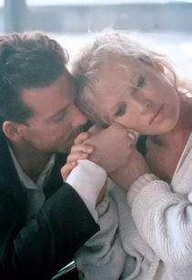 爱你九周半电影在线观看,浪漫爱情电影，甜蜜回忆重现大银幕